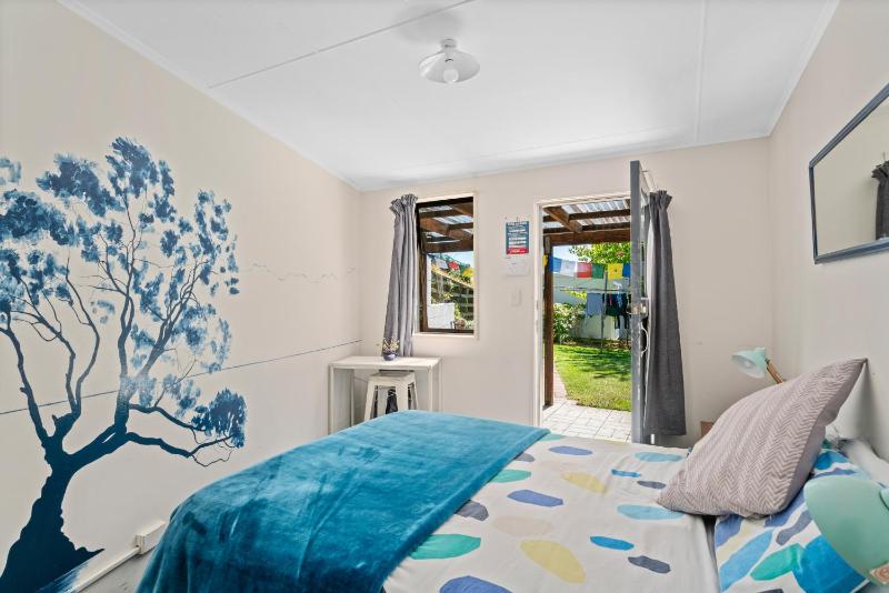 Double Room image 2