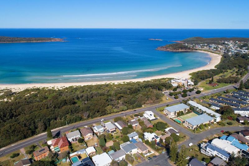 Oceans 22 at Fingal Bay - image 30