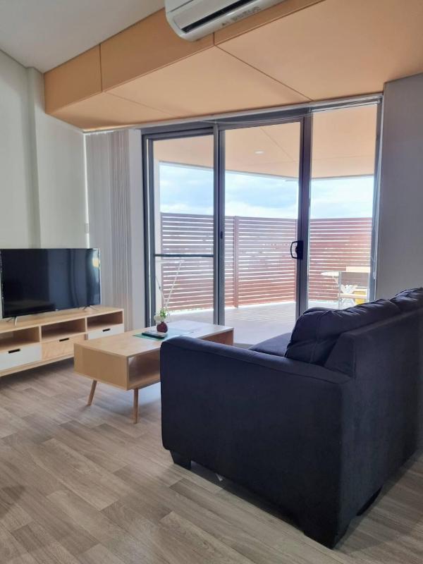 Waverley apartment D-one bedroom wifi available - image 3