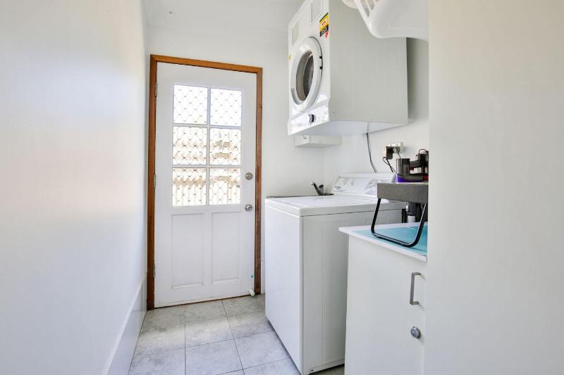 Callala Calm Pet Friendly 5 Mins Walk to Beach - image 17