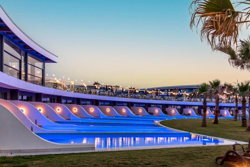 Deluxe Junior Suite Beachfront with Individual Pool image 4