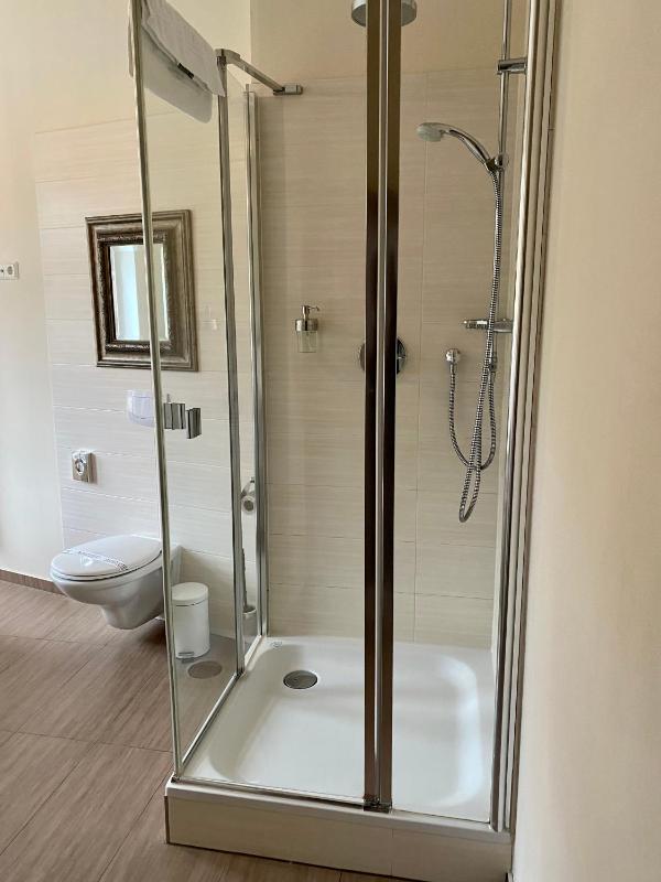 Deluxe Maisonette Apartment image 2