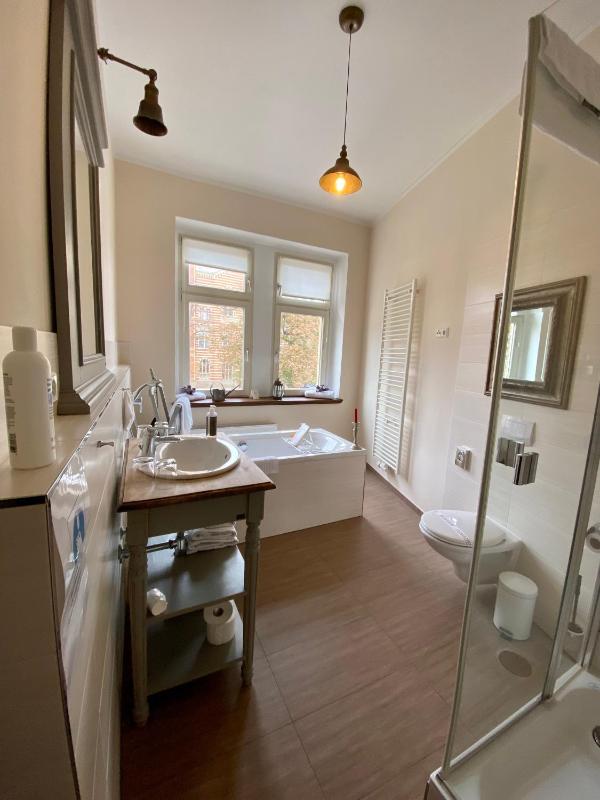 Deluxe Maisonette Apartment image 4