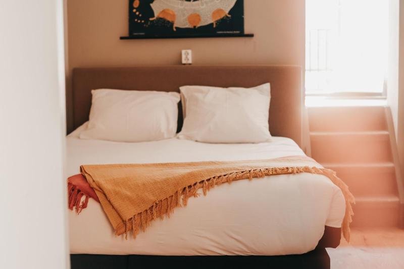 Deluxe Double Room with Balcony image 1