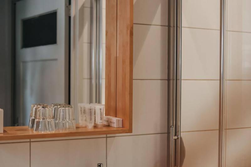 Comfort Triple Room with Shower image 2