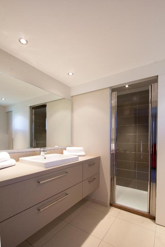 Studio Prestige image 4