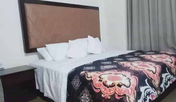 Superior King Room image 2