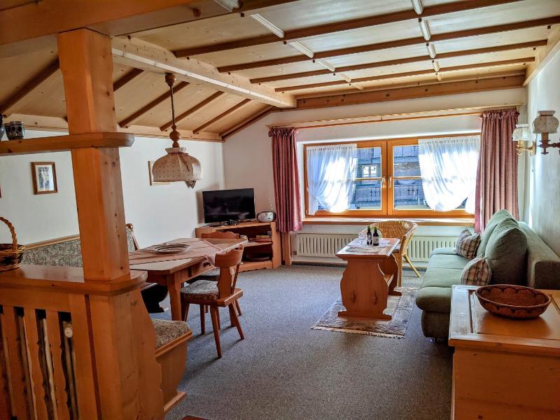 Apartment with Balcony image 4