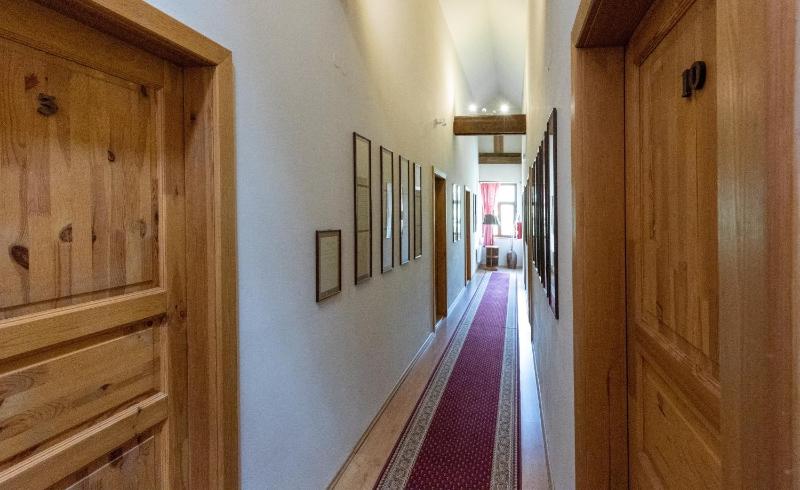 Double or Twin Room image 2