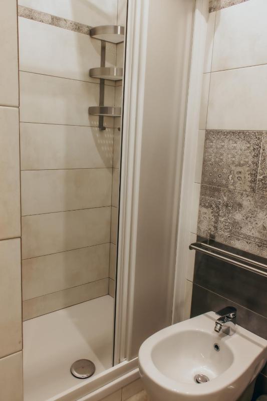 Double Room image 2