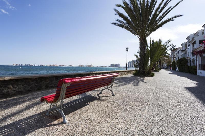 Apartment with Sea View image 4