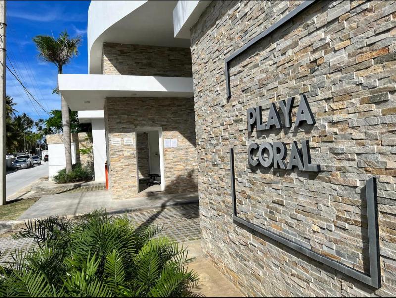 Playa Coral Condo in Paradise F22 - image 9