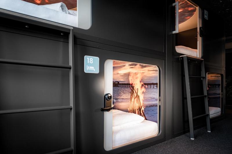 Capsule Hotel - Lucerne TheLAB - image 11