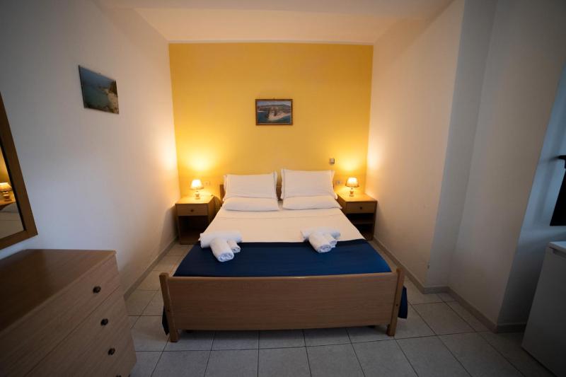 Quadruple Room image 1