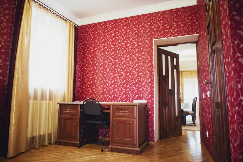 Suite image 2