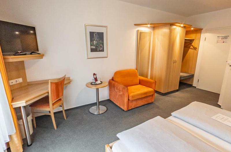Superior Double or Twin Room image 1