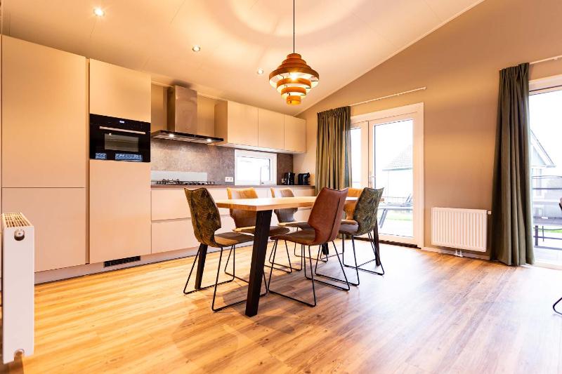 Apartment image 3