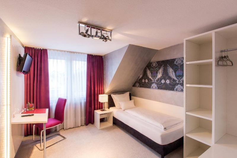 Delux Single Room  image 1
