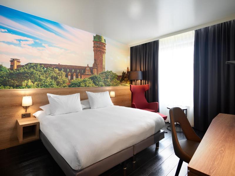 Superior Double Room image 2