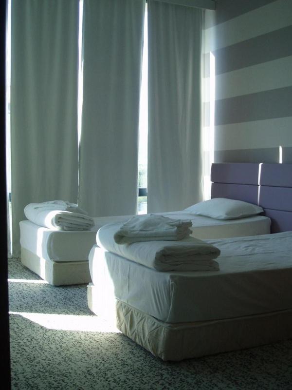 Two-Bedroom Apartment with Balcony image 1