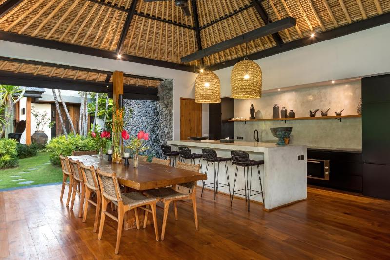 Villa Wolfe by Villa Finder - image 32
