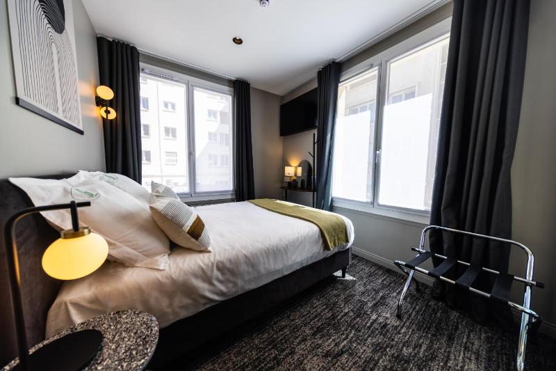 Single Room image 4