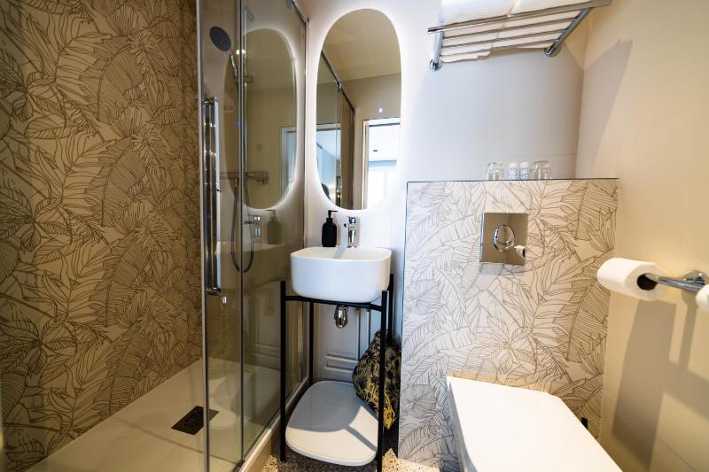 Superior Double Room image 2