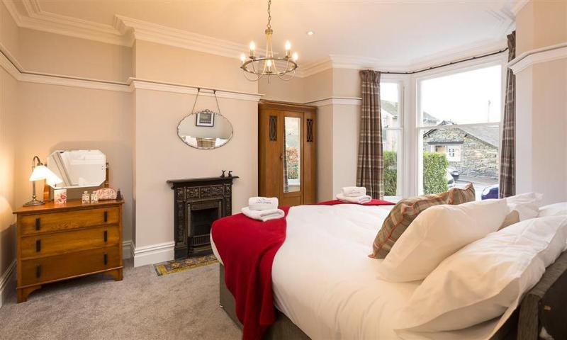 Thirty Blencathra Street - image 3