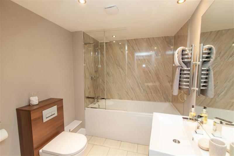 The Coach House - image 7