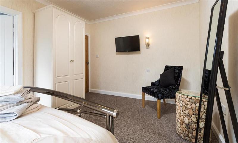 Heathfield - image 23