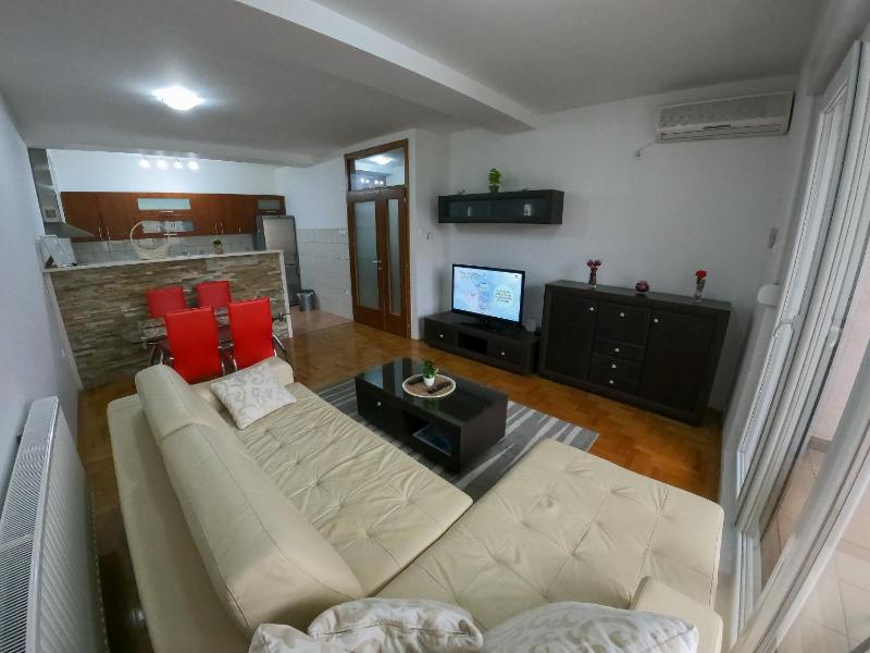 Apartman City Center AN Trebinje - image 10