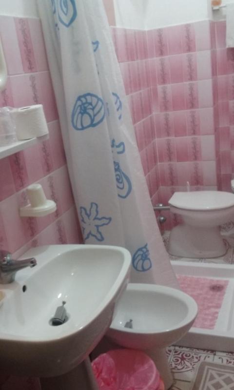 Single Room image 2