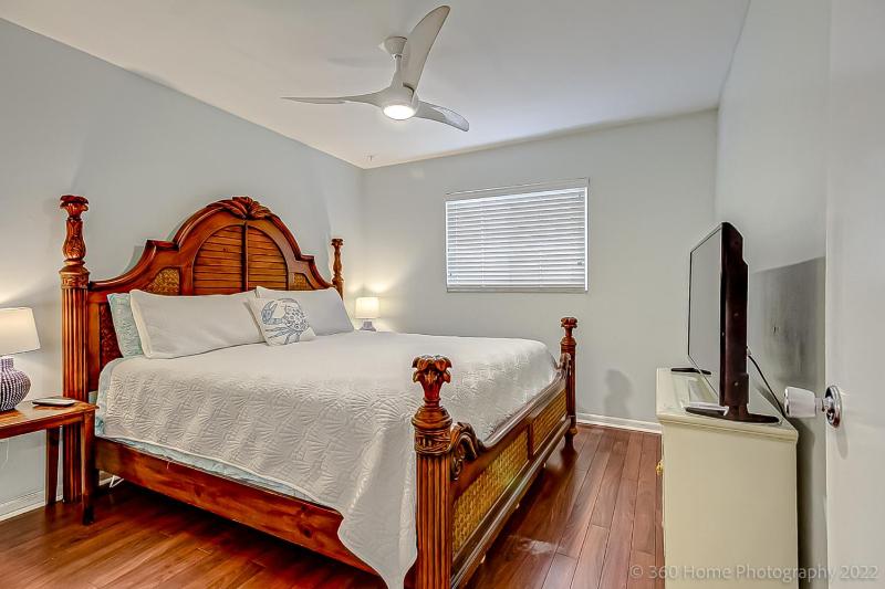 Two-Bedroom Apartment image 3
