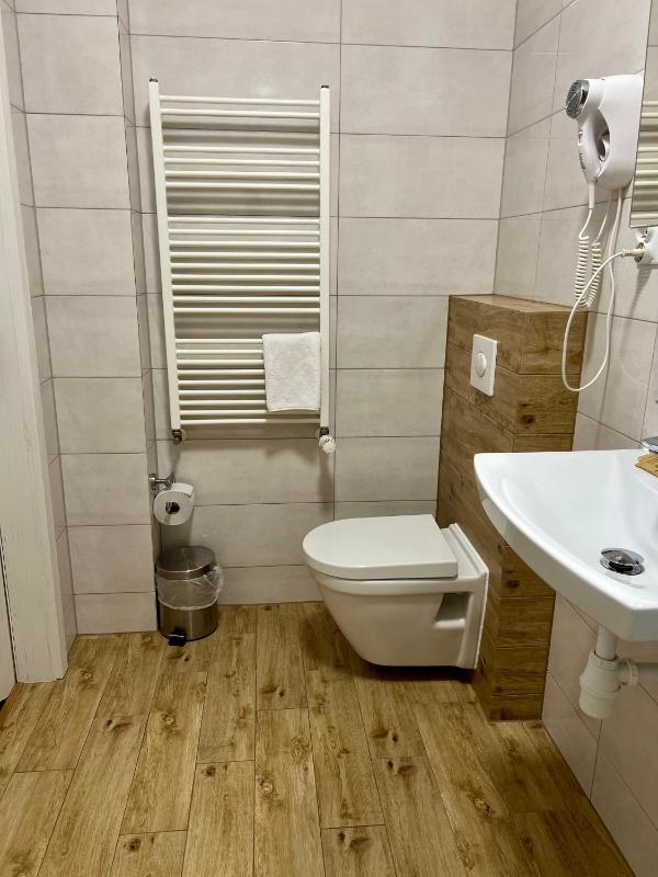 Superior Triple Room image 2