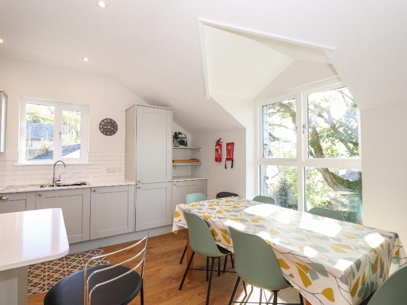 Garden House - image 6