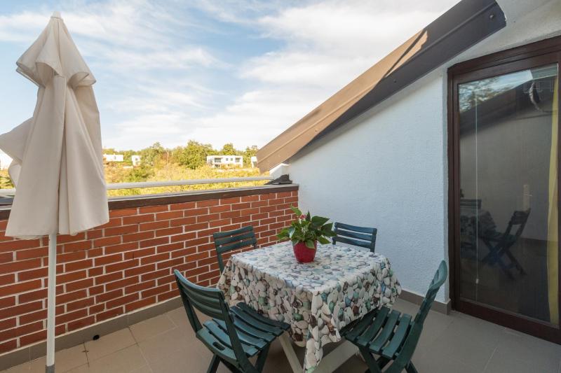 Two-Bedroom Apartment with Terrace and Sea View image 4