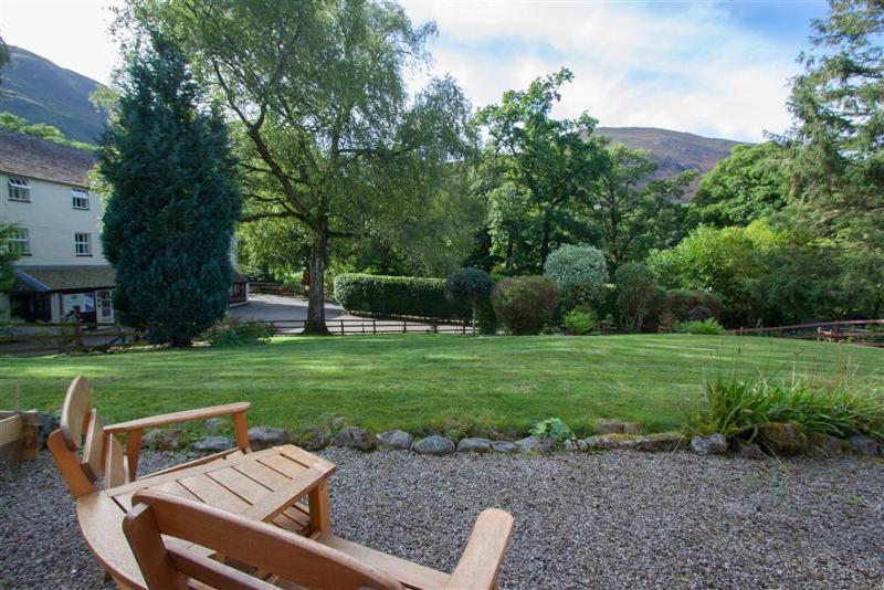 Swinside Cottage - image 8