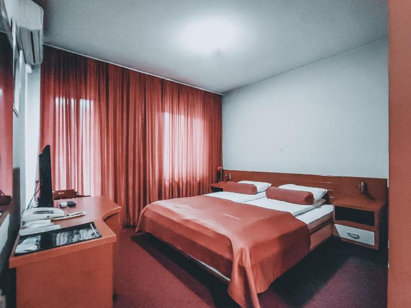 Double or Twin Room image 1
