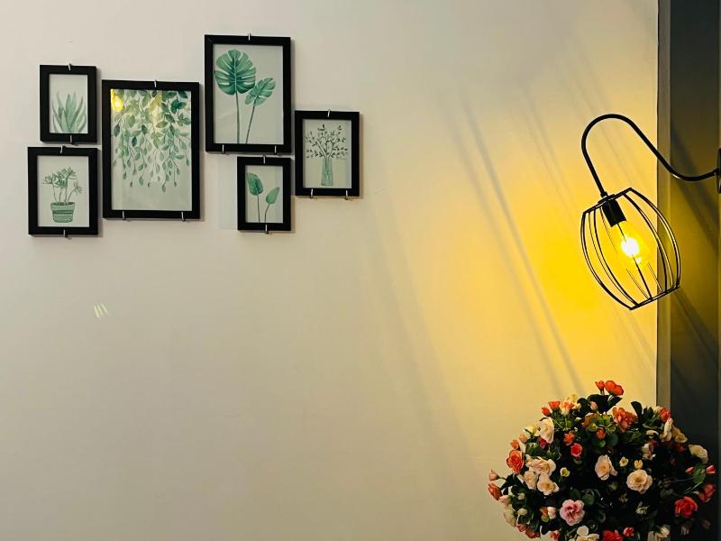 Queenie House - image 7