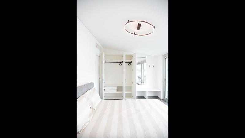 Lakeview Motta Penthouse in Melide - image 9