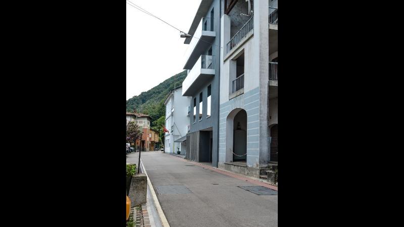 Lakeview Motta Penthouse in Melide - image 5