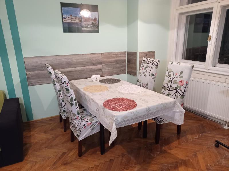 Apartment with Garden View image 4