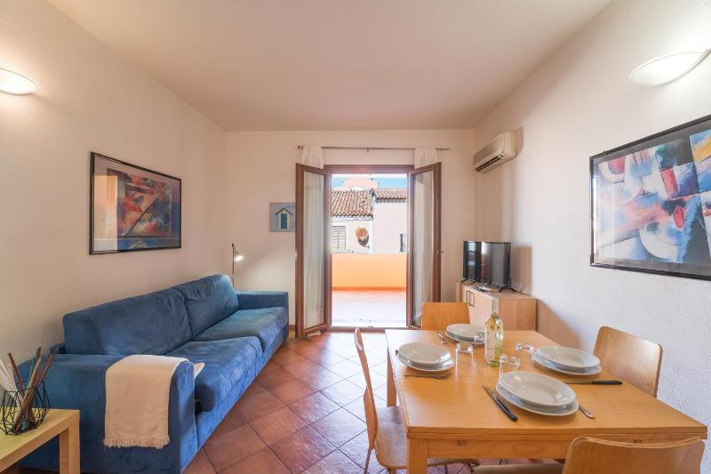 Apartment (5 Adults) image 4