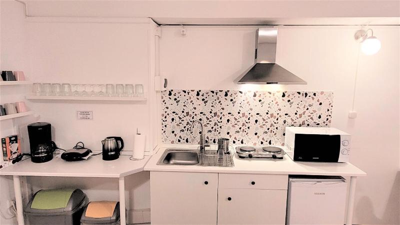 Driopon Apartment - image 8