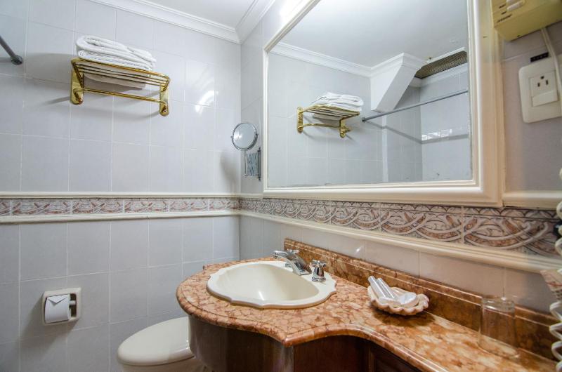 Hotel Majestic - image 48