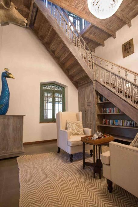 Bayagima - Luxury Villa - image 16