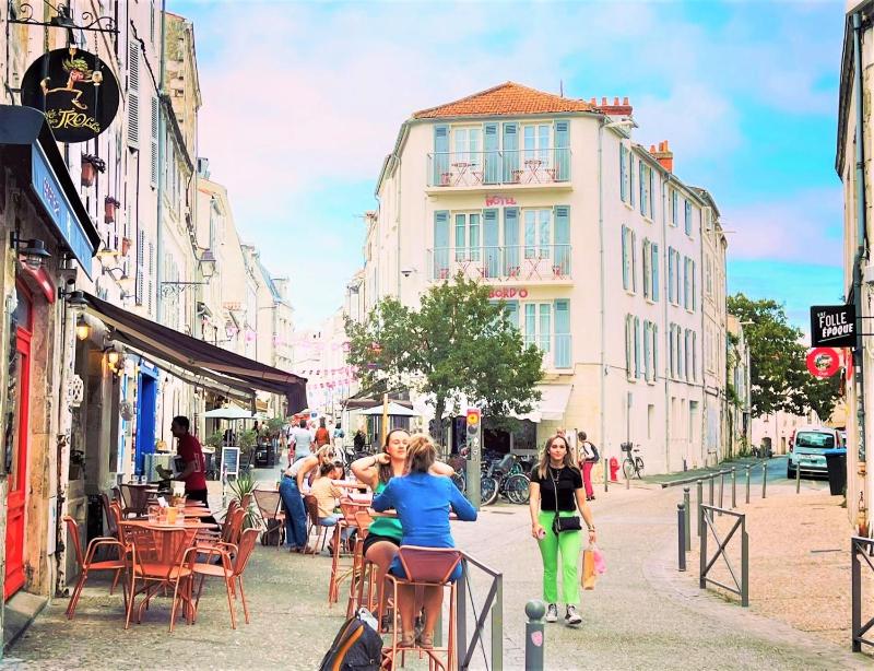 Hôtel Le Bord'O Vieux Port - image 1