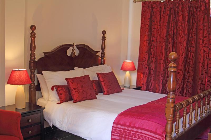 Double or Twin Room with Terrace and Sea View image 3