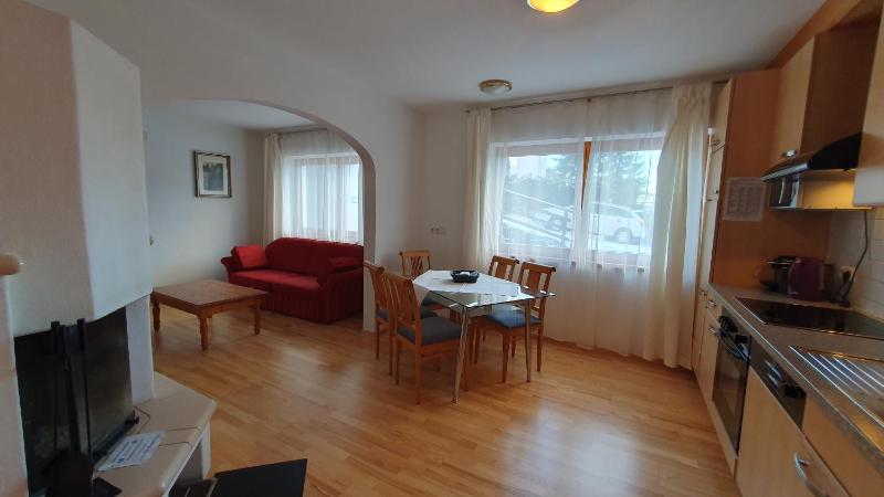 One-Bedroom Apartment image 1