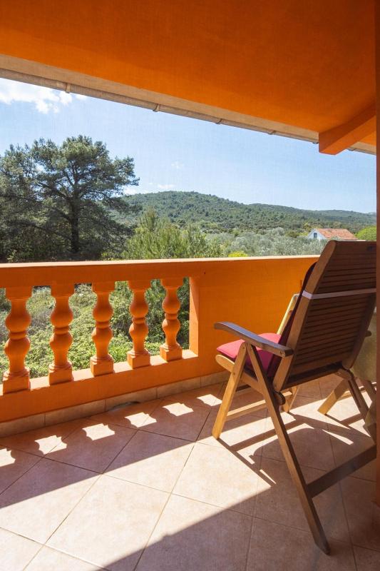 One-Bedroom Apartment with Balcony image 3